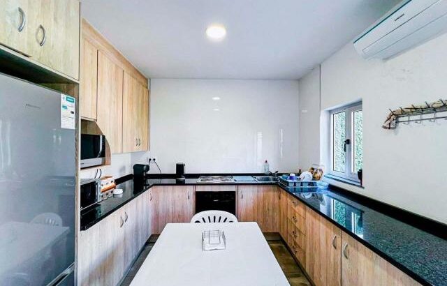 VENDE-SE moradia T7 na Sommerschield