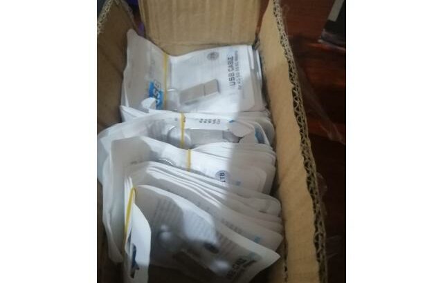 USB FLASH DRIVE XIAOMI + TYPE C 1TB – 2TB 1300 MZN  · Em stock