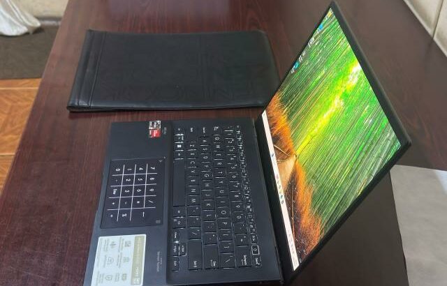 Asus ZenBook OLED, AMD Ryzen 5, 13TH Gen Executivo