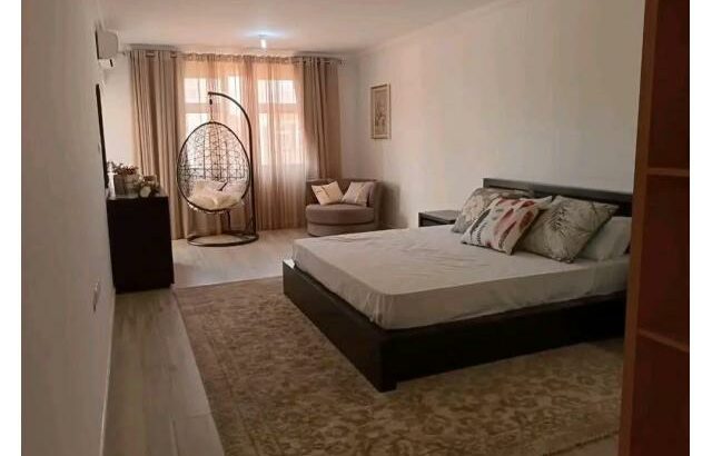 VENDE-SE moradia T4 + 1 no Condomínio Elite