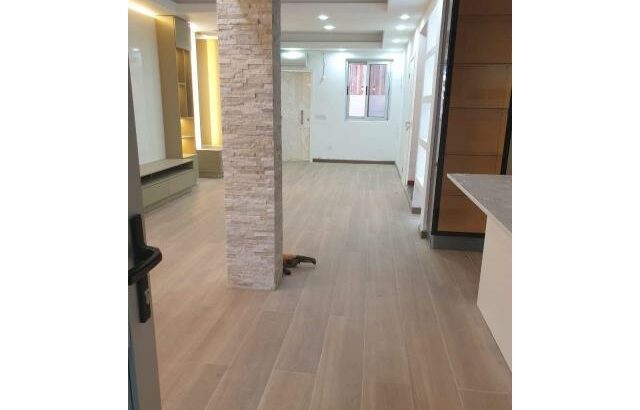 Vende-se moradia T3 no condomínio Golden Sand