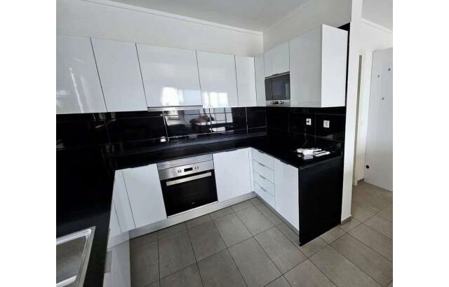 VENDE-SE moradia T3 no Condomínio Maresias