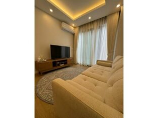 Arrenda-se Luxuoso Apartamento T1 Mobilado no Vicera
