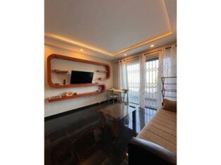 Vende-se Luxuoso Apartamento T1 no Deco Assos com vista ao mar