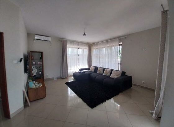 Vende-se T4 na Matola-Rio/Mozal