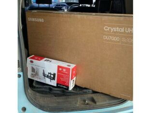 TV Samsung 43” Smart DU7000 ( selada )