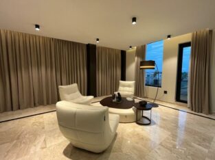 Vende-se Luxuosa Moradia T4 de luxo no Mapulene