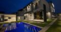 Vende-se Luxuosa Moradia T4 de luxo no Mapulene