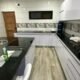 Vende-se Luxuosa Moradia T4 no tchumene