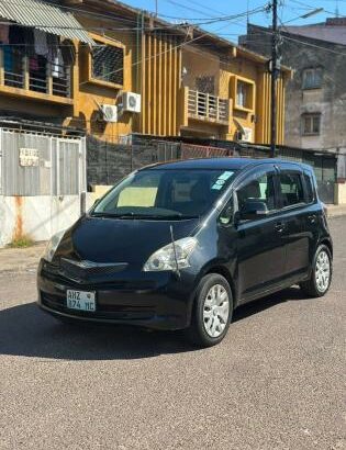Toyota Ractis 1.3 2008