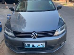 VW Jetta 2014
