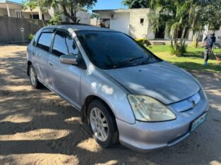 Honda Civic 2005 4WD