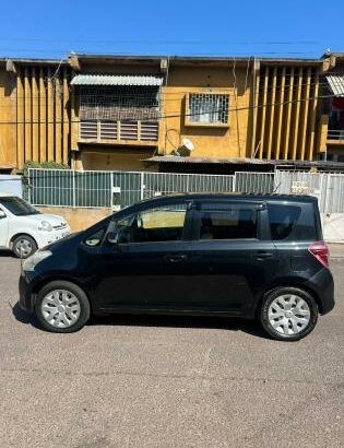 Toyota Ractis 1.3 2008