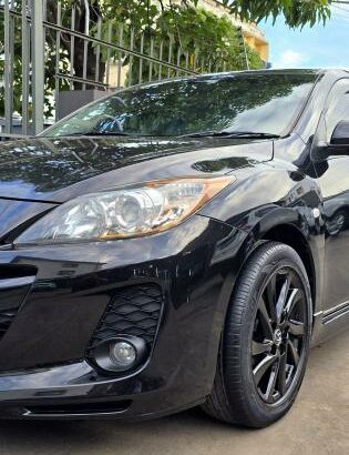 MAZDA AXELA 2012 RECÉM IMPORTADO