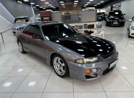 NISSAN SKYLINE R33 GTST