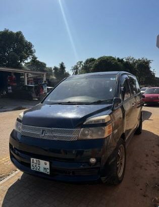Toyota Voxy 2007