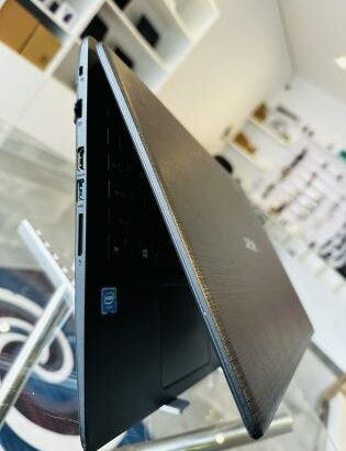 Acer Aspire 315-31  Intel Celeron N3350  2GB DDR4 SDRAM  500 GB SSHD  15.6 Display FHD  intel UHD Graphics  Bateria Excelente 4Horas  Carregador Inclu