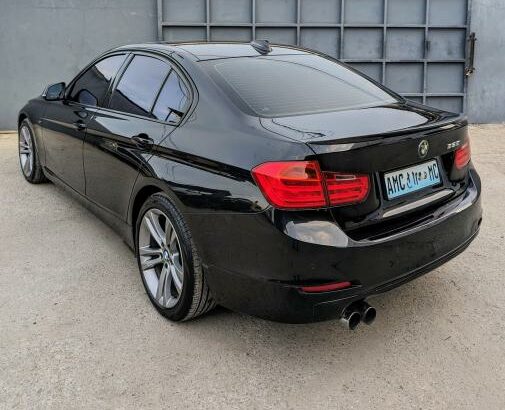 BMW 3 Sieres 328i 2012 2.0 gasolina 4 CYL Twin turbo F30