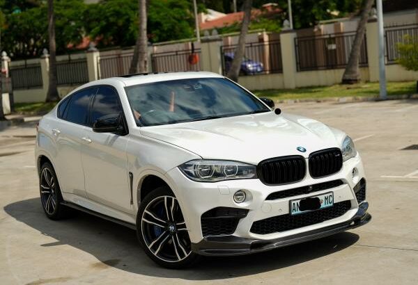 BMW X6M XDrive 2015 4.4 V8 TwinTurbo Recém importado