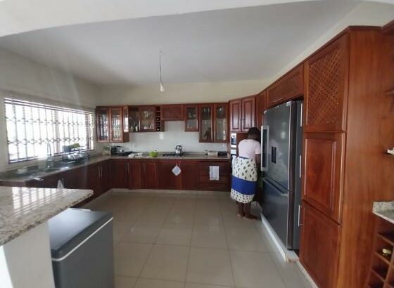 Vende-se T4 na Matola-Rio/Mozal