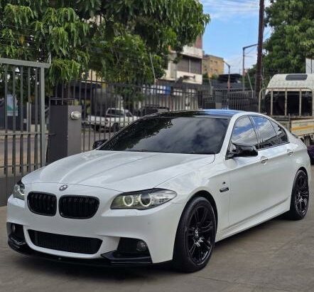BMW 523i M Package 2012