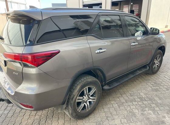 Toyota Fortuner 2018 Manual