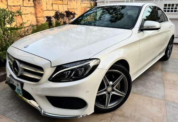 Mercedes C200 AMG RECEM IMPORTADO