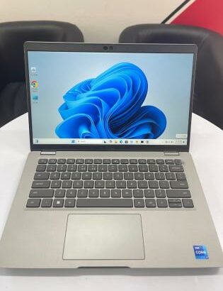 Dell Latitude 5430 i7 12th 16GB RAM 512GB SSD