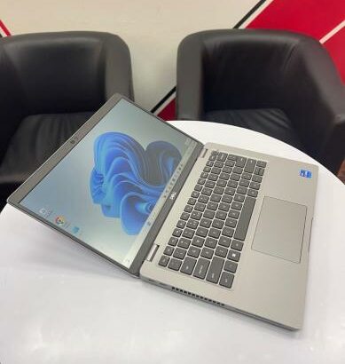 Dell Latitude 5430 i7 12th 16GB RAM 512GB SSD