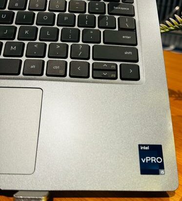 Dell Latitude 5450 14” Ultrabook i5 13th 16GB RAM 256GB SSD