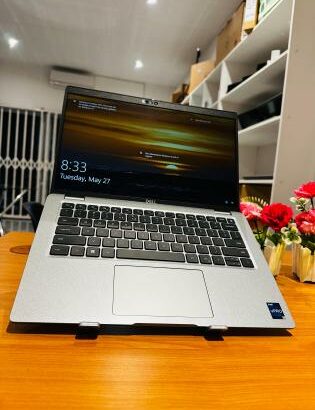 Dell Latitude 5450 14” Ultrabook i5 13th 16GB RAM 256GB SSD