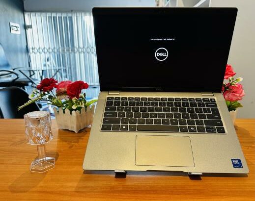 Dell Latitude 5450 UltraBook Machine Ultra 5,Edição 2024 Touchscreen Limpinho em Promoção,Leve , Moderno e super Potente  (01 Ano de garantia e Assist