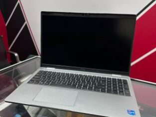 Dell Latitude 5520 i7 11th 16GB RAM 512GB SSD