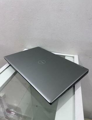 Dell Precision 7780 o7 13th 130GB RAM 1TB SSD 256GB SSD Nvidia RTZ 5000 16GB
