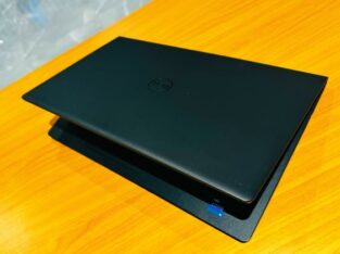 Dell Vostro 3520 UltraBook Machine 11 TH Generation  Intel Core i5-1135G7 2.40GHZ  (8CPUS ) 8GB DDR4 SDRAM ,512 GB SSD  Intel íris Xe  Graphics , 15.6