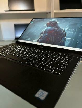 Dell XPS 13 9350 13.3” Touch i7 6th 16GB RAM 256GB SSD