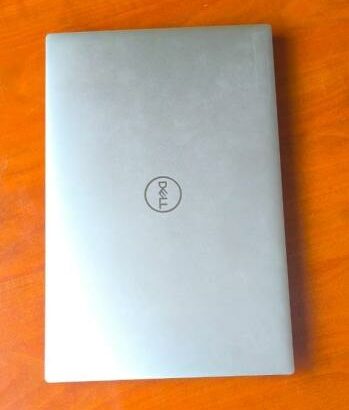Dell XPS 9510 15.6” Touch i7 11th 32GB RAN 1TB SSD Nvidia GeForce RTX 3050Ti