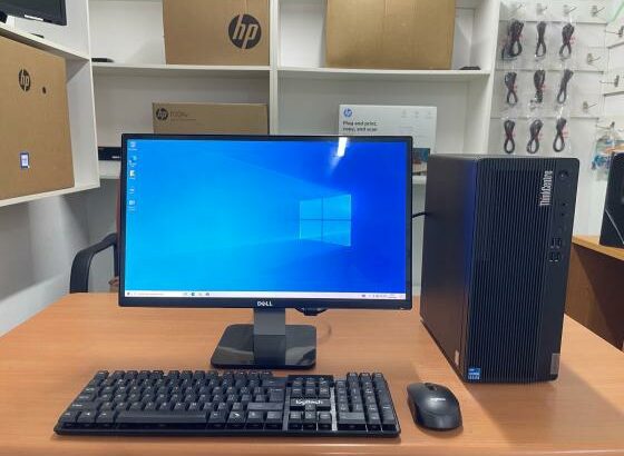 Desktop Completo Lenovo Thincentre i5 12th 8GB RAM 512GB SAD 22”