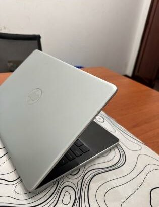 Hp 14s i5 10th 8GB RAM 512GB SSD