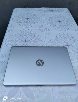 HP 15 15.6” i5 12th 8GB RAM 256GB SSD