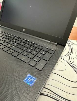 HP 15 Celeron N4000 4GB RAM 500GB HDD