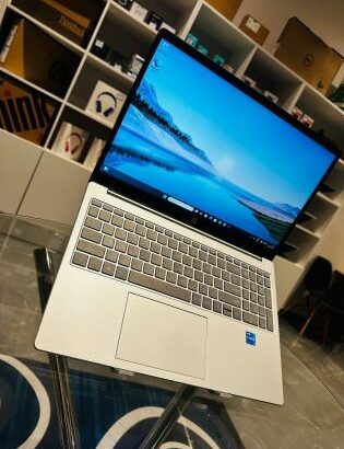 HP 15 i5 13th 15.6” 8GB RAM 512GB SSD