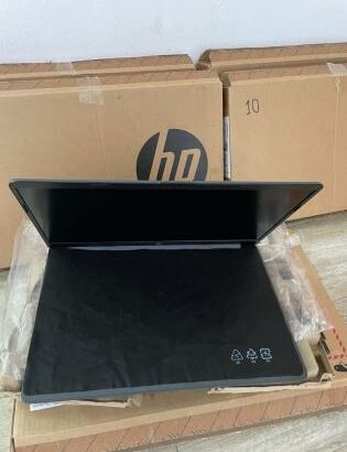 HP 250 G9 15.6” Celeron N4500 11th 8GB RAM 256GB SSD Novo Na Caixa