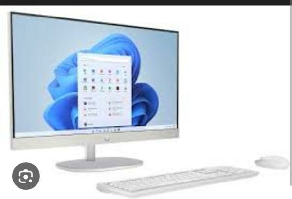 HP ALL-IN-ONE CR0074D CORE I5-1335U 8GB RAM 512GB SSD 24 INCH WIN11 PRO BRANCO SELADOS