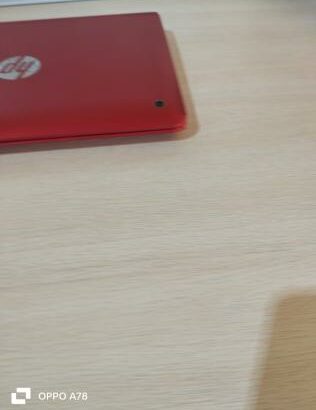HP Desmontável Touch Intel Atom X5-Z8350  4GB RAM 128GB SSD