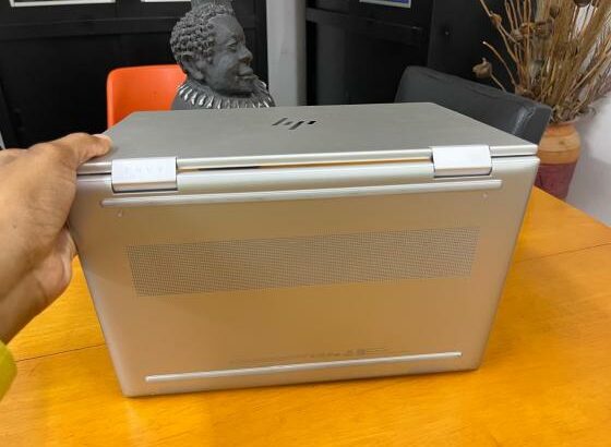 HP Envy 14 X360 14” Touchscreen core 7 150U i7 14th 16GB RAM 512GB SSD