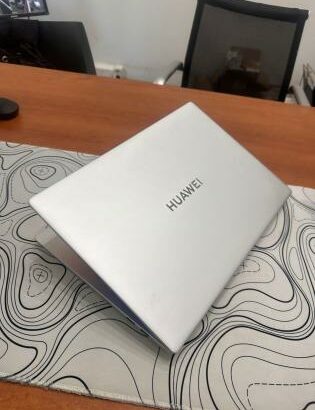 Huawei RLE-X i7 12th 16GB RAM 512GB SSD