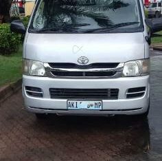TOYOTA QUANTUM 1KD CLEAN