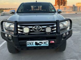 TOYOTA HILUX GD6 CLEAN