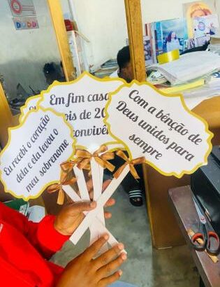 CRIAÇÃO DE CARTAZES, QUADROS, LOGOTIPOS E ETC